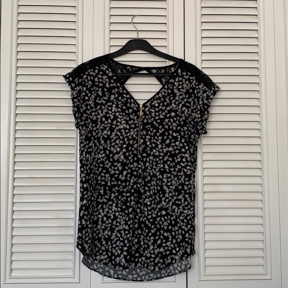 Express Floral Blouse